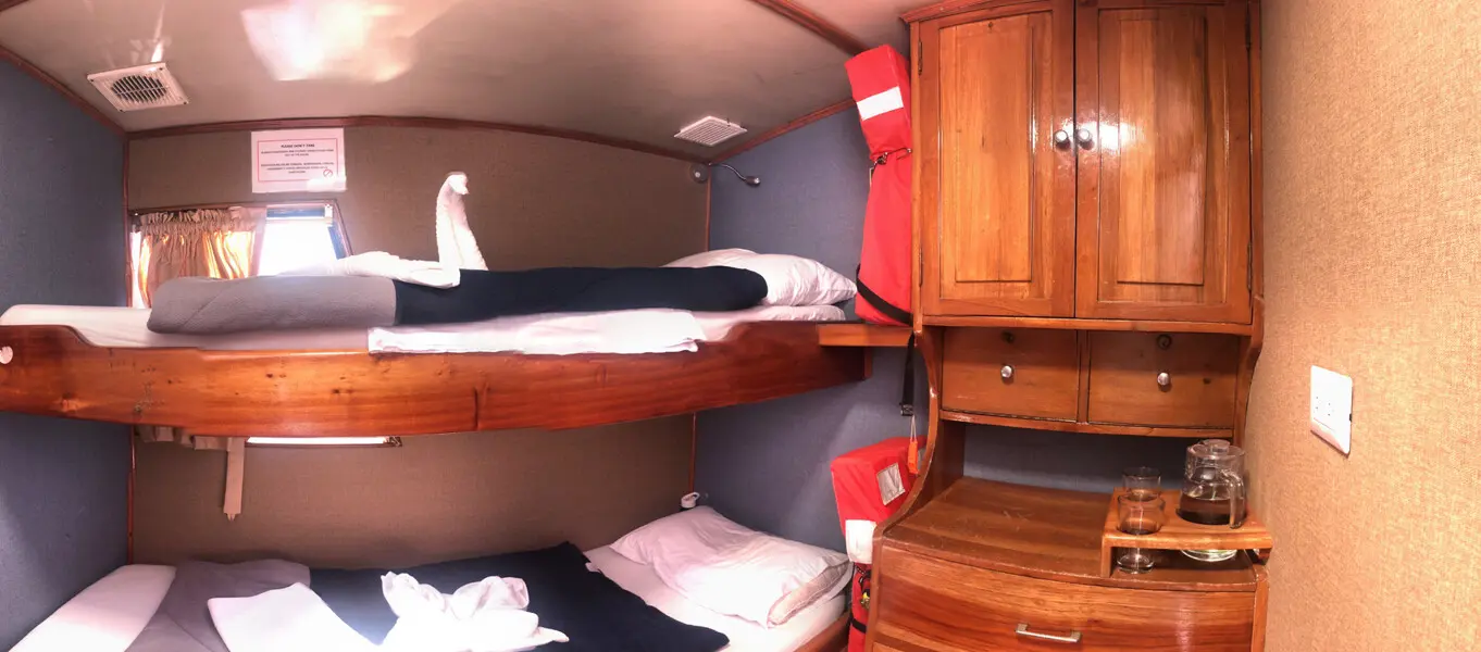 Cabin on board the Golondrina