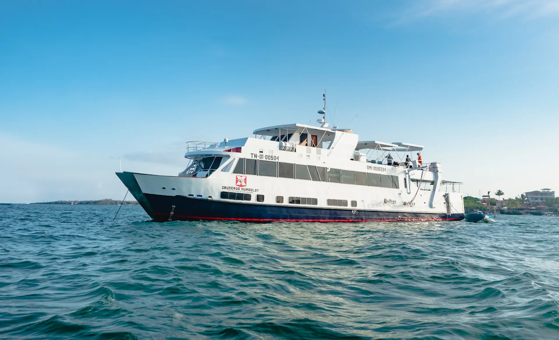Humboldt Explorer dive liveaboard in the Galapagos