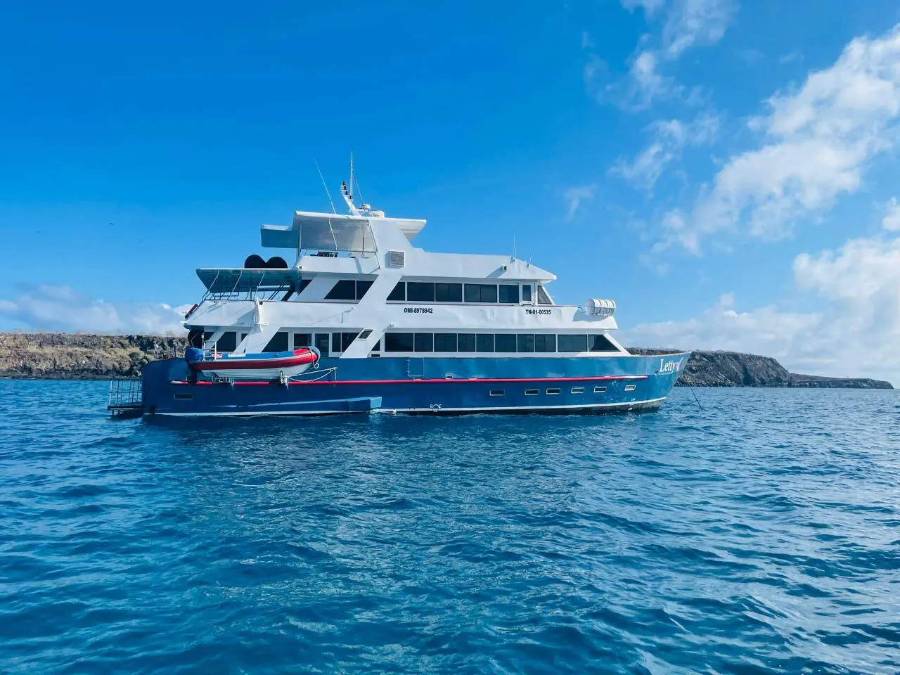 Letty first class motor yacht in the Galapagos