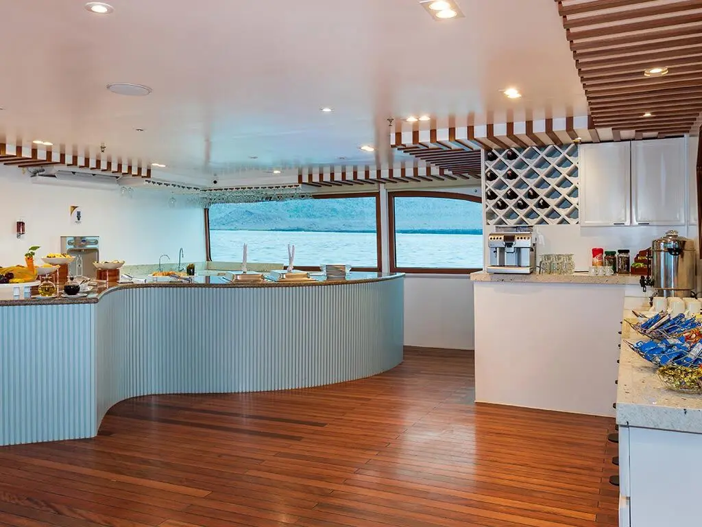 Buffet service on the Ocean Spray