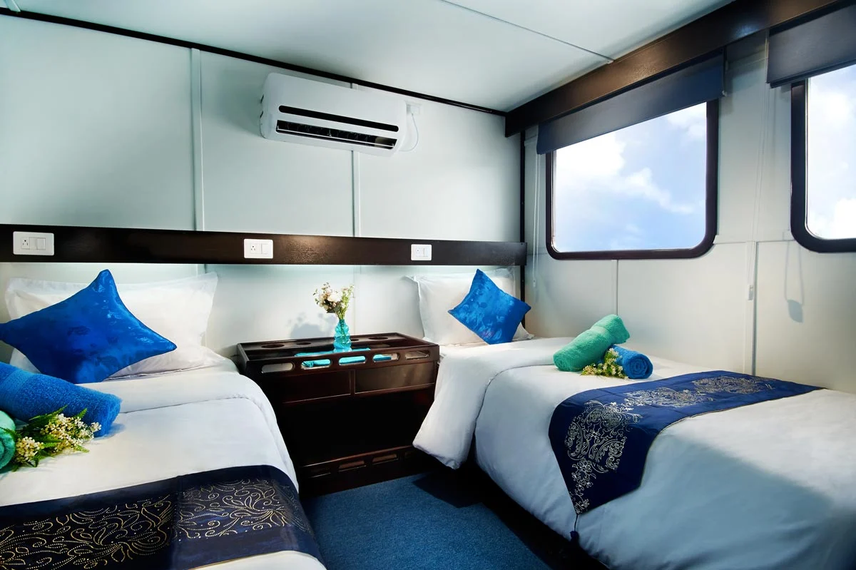 Premium twin cabin on the Galapagos Master