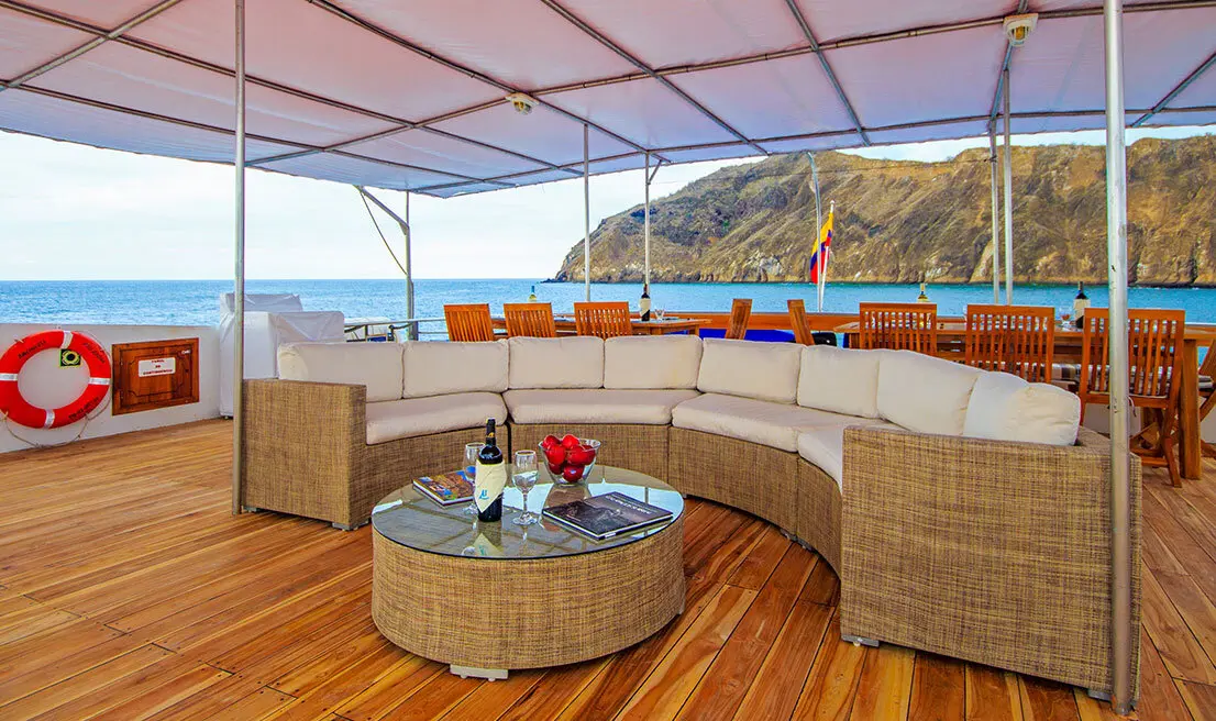 Exterior of the Archipel I catamaran