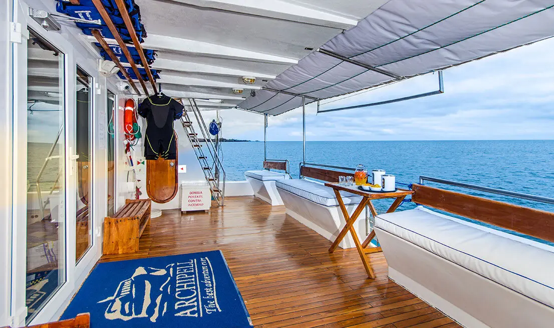 Al fresco deck on the Archipel I
