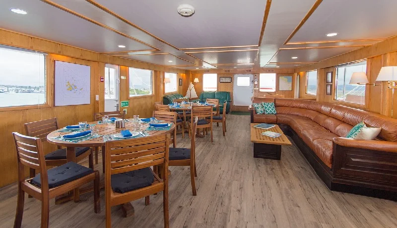 Salon on the Cachalote Explorer