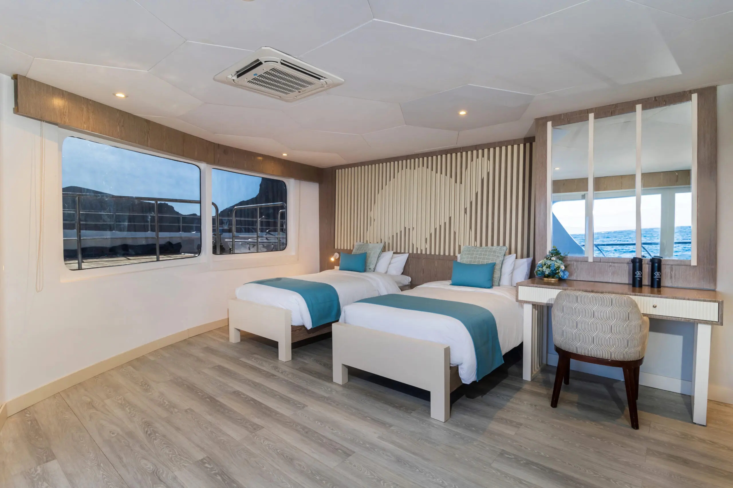 Golden suite in twin configuration on the Elite